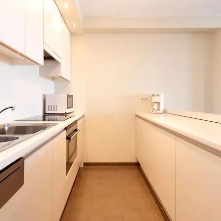 In With Sea View 公寓 *